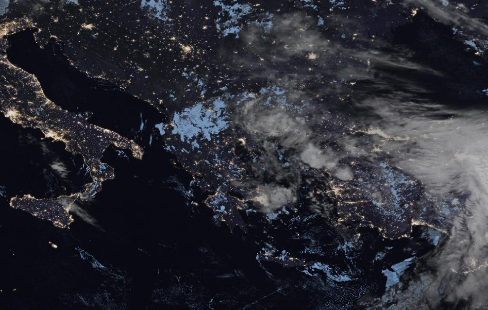 Τελευταία δορυφορική εικόνα νεφοκάλυψης