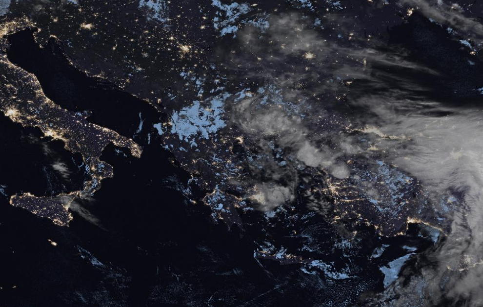 Τελευταία δορυφορική εικόνα νεφοκάλυψης