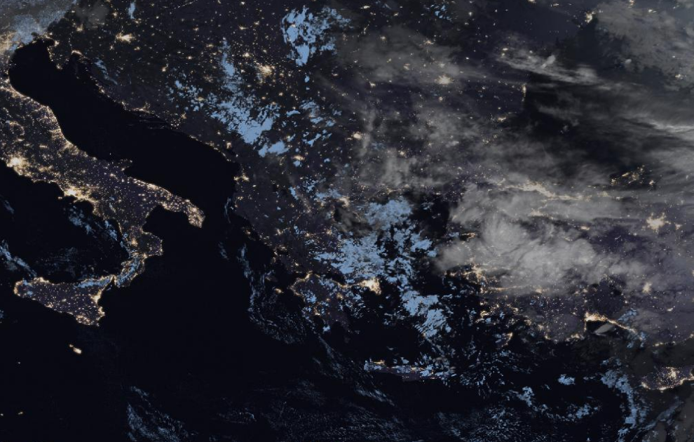 Τελευταία δορυφορική εικόνα νεφοκάλυψης
