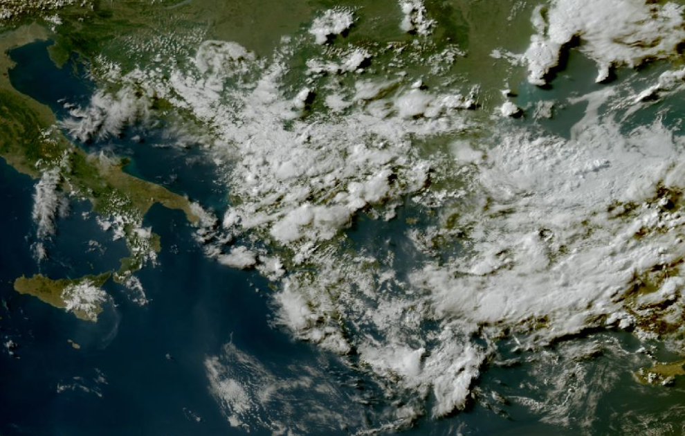 Τελευταία δορυφορική εικόνα νεφοκάλυψης