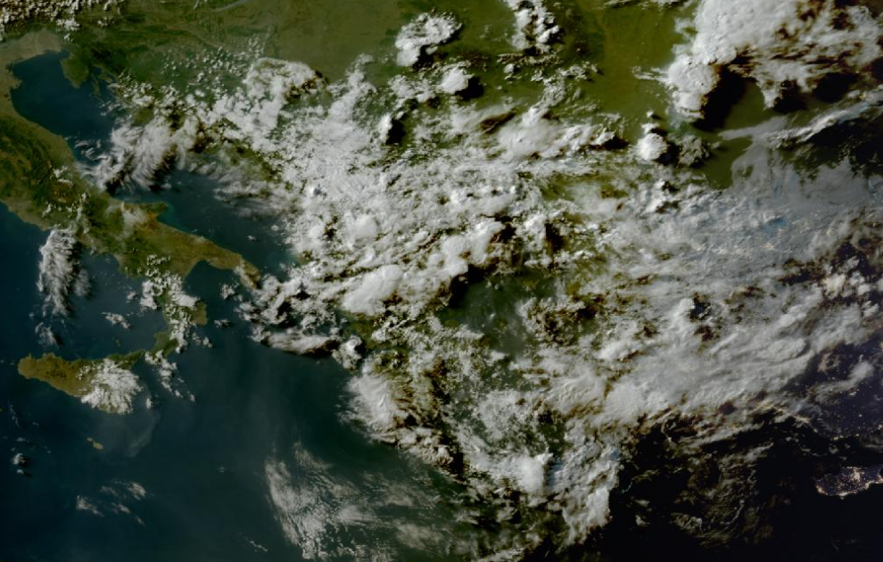 Τελευταία δορυφορική εικόνα νεφοκάλυψης
