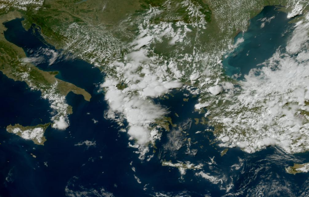 Τελευταία δορυφορική εικόνα νεφοκάλυψης
