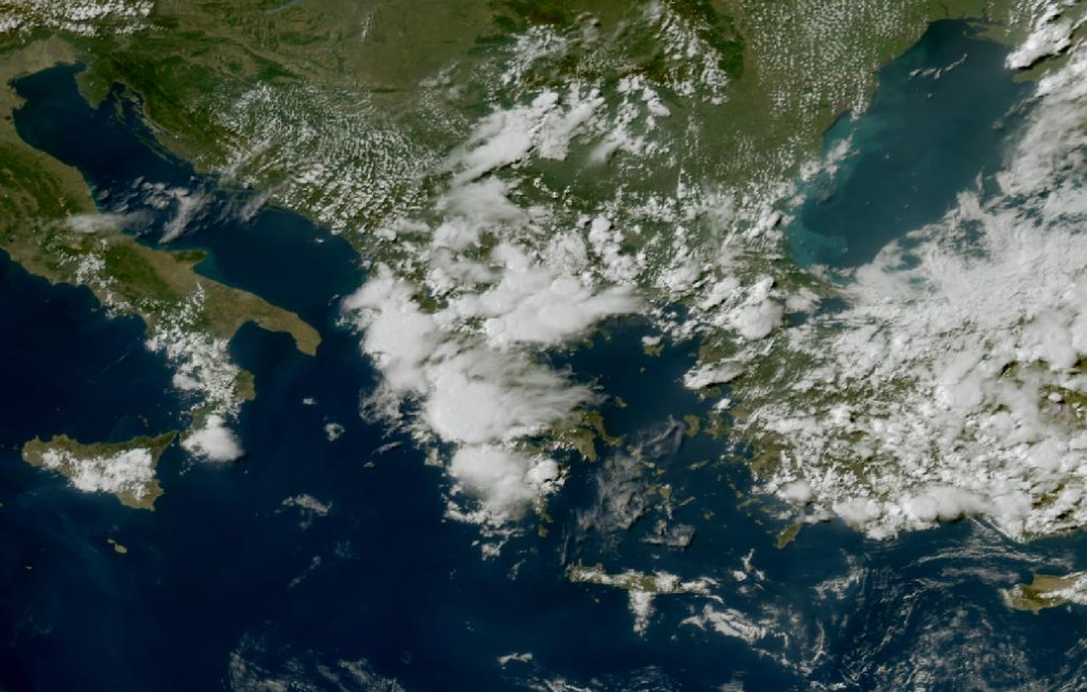 Τελευταία δορυφορική εικόνα νεφοκάλυψης
