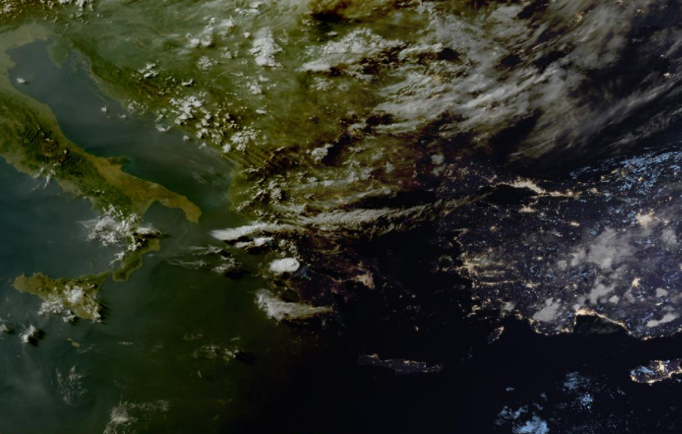 Τελευταία δορυφορική εικόνα νεφοκάλυψης