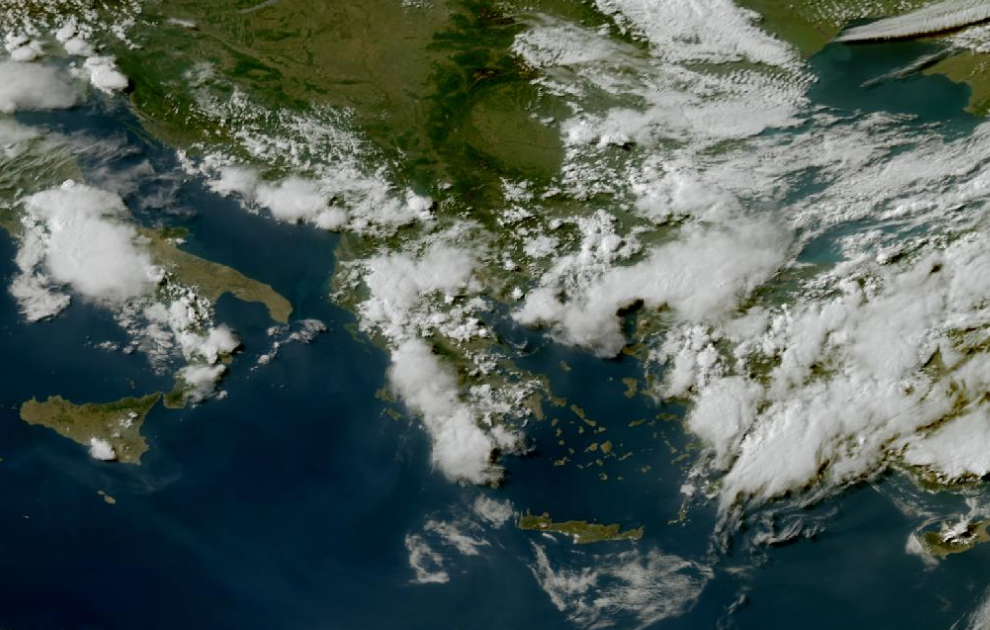 Τελευταία δορυφορική εικόνα νεφοκάλυψης
