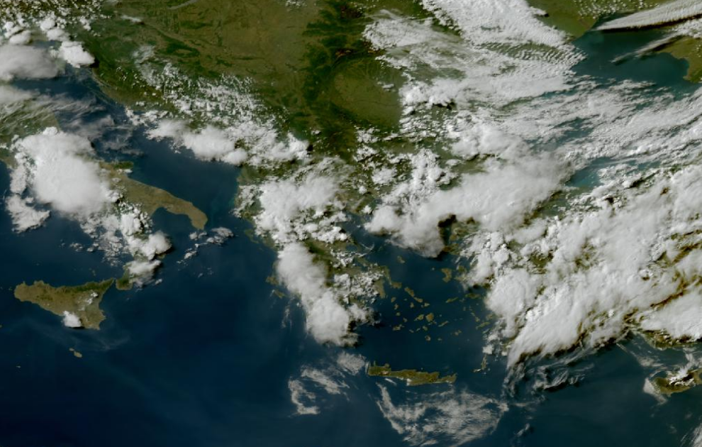 Τελευταία δορυφορική εικόνα νεφοκάλυψης