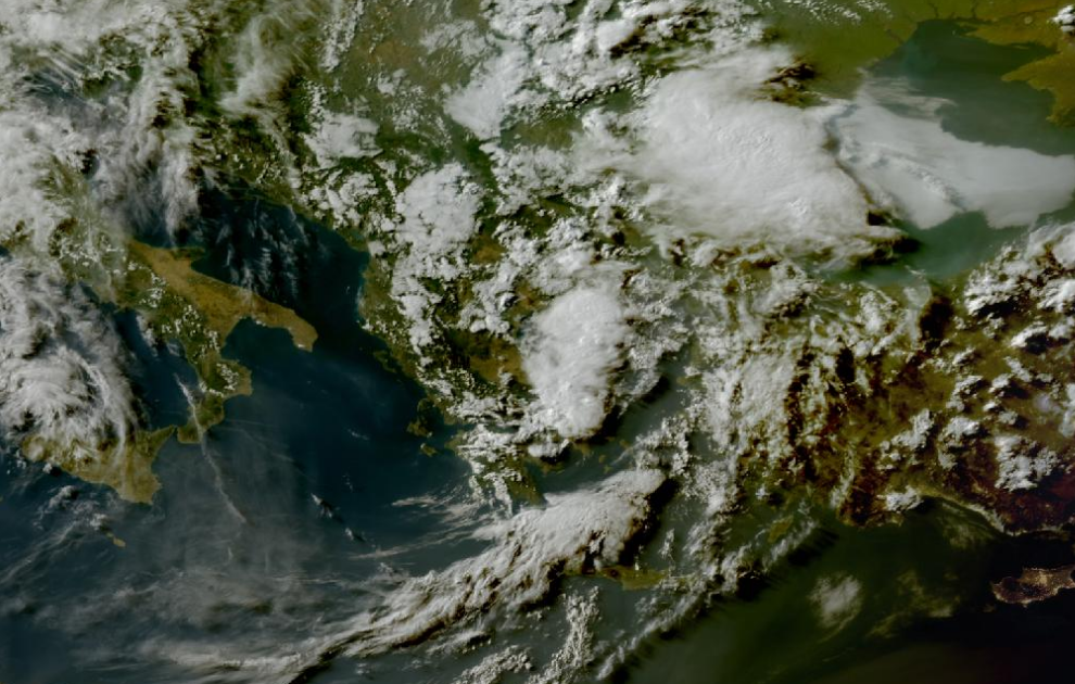 Τελευταία δορυφορική εικόνα νεφοκάλυψης