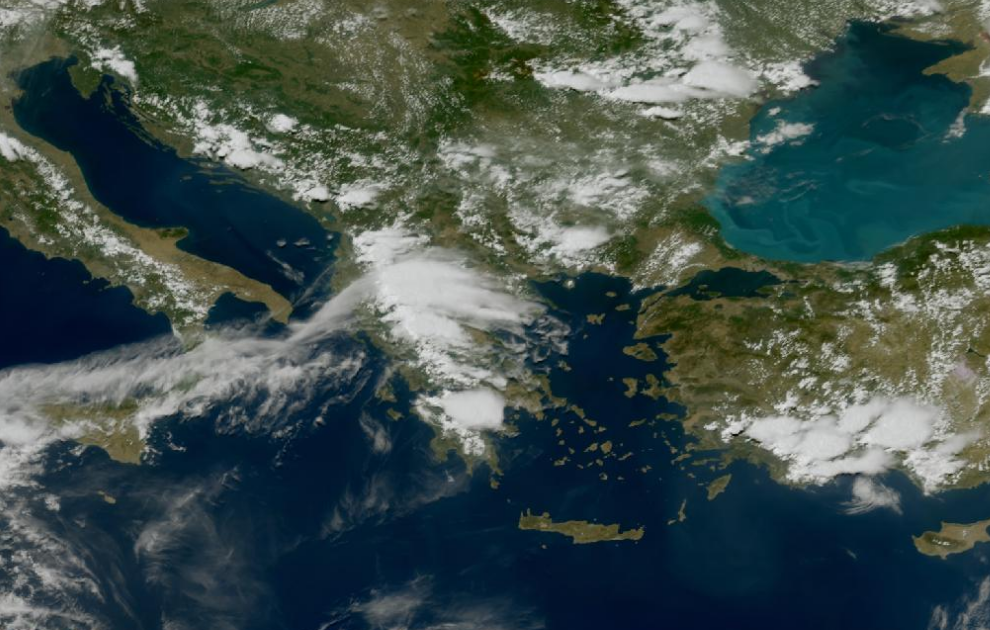 Τελευταία δορυφορική εικόνα νεφοκάλυψης