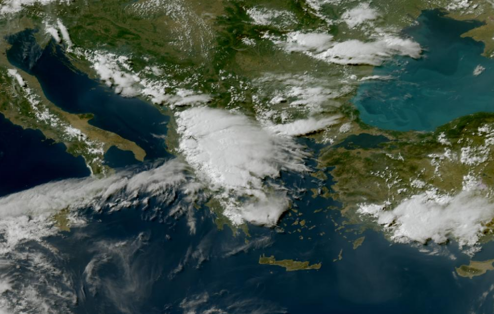 Τελευταία δορυφορική εικόνα νεφοκάλυψης