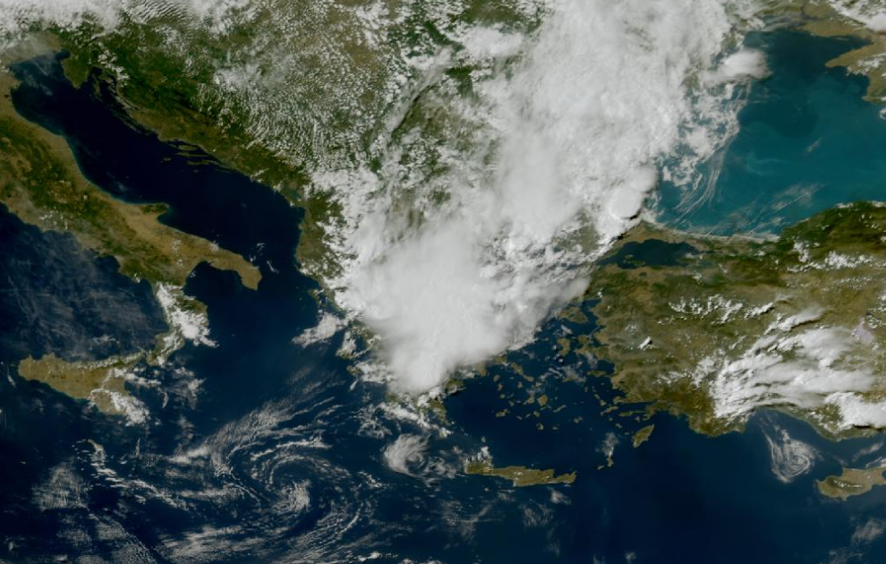 Τελευταία δορυφορική εικόνα νεφοκάλυψης