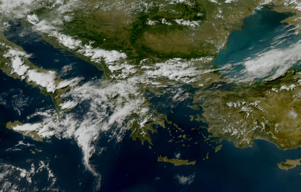 Τελευταία δορυφορική εικόνα νεφοκάλυψης