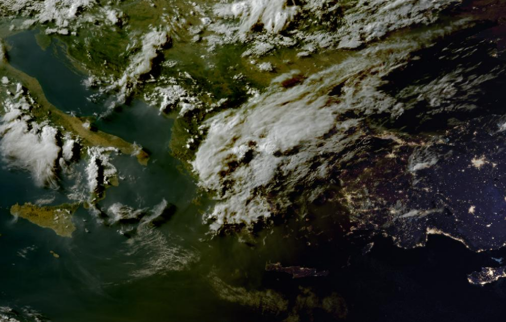Τελευταία δορυφορική εικόνα νεφοκάλυψης