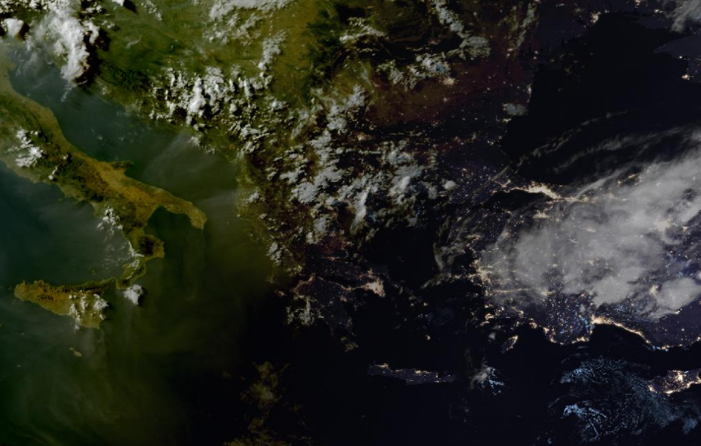 Τελευταία δορυφορική εικόνα νεφοκάλυψης