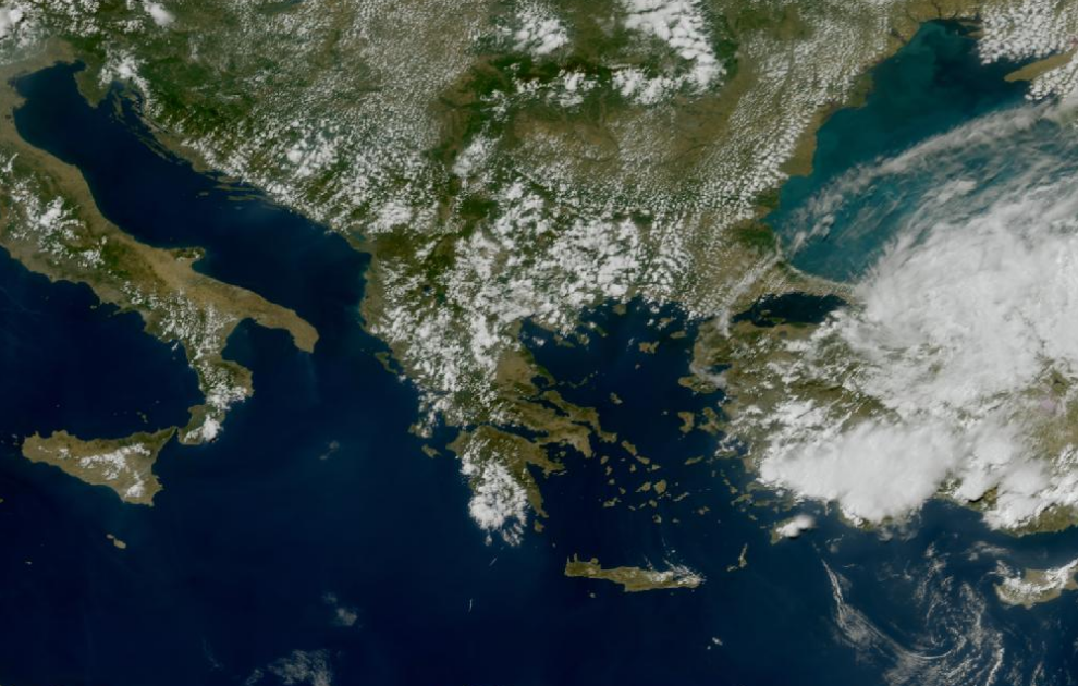 Τελευταία δορυφορική εικόνα νεφοκάλυψης