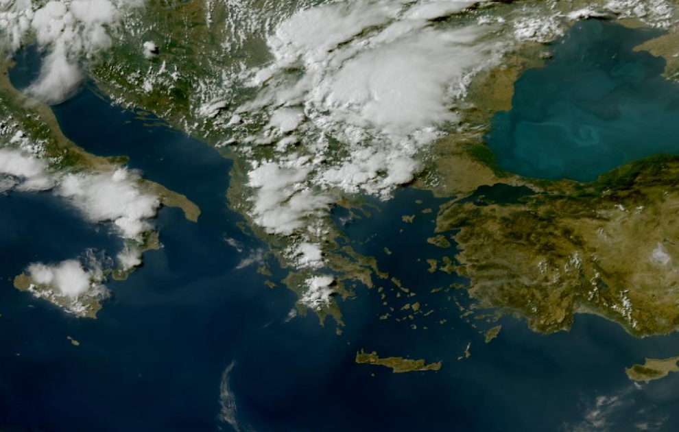 Τελευταία δορυφορική εικόνα νεφοκάλυψης