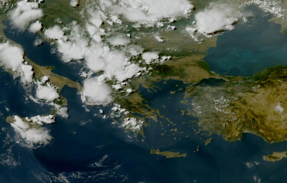 Τελευταία δορυφορική εικόνα νεφοκάλυψης