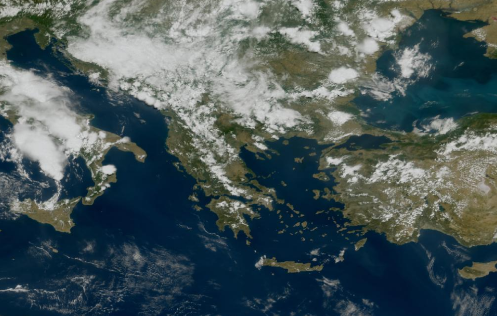Τελευταία δορυφορική εικόνα νεφοκάλυψης