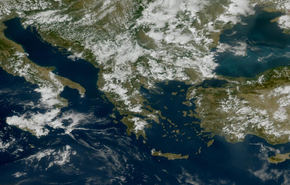 Τελευταία δορυφορική εικόνα νεφοκάλυψης