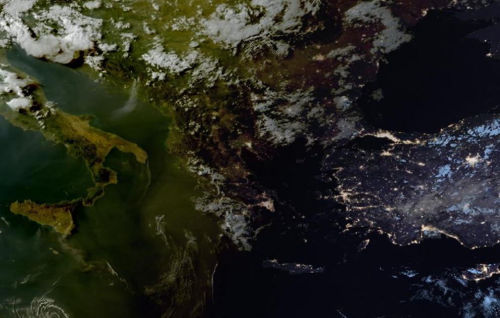 Τελευταία δορυφορική εικόνα νεφοκάλυψης