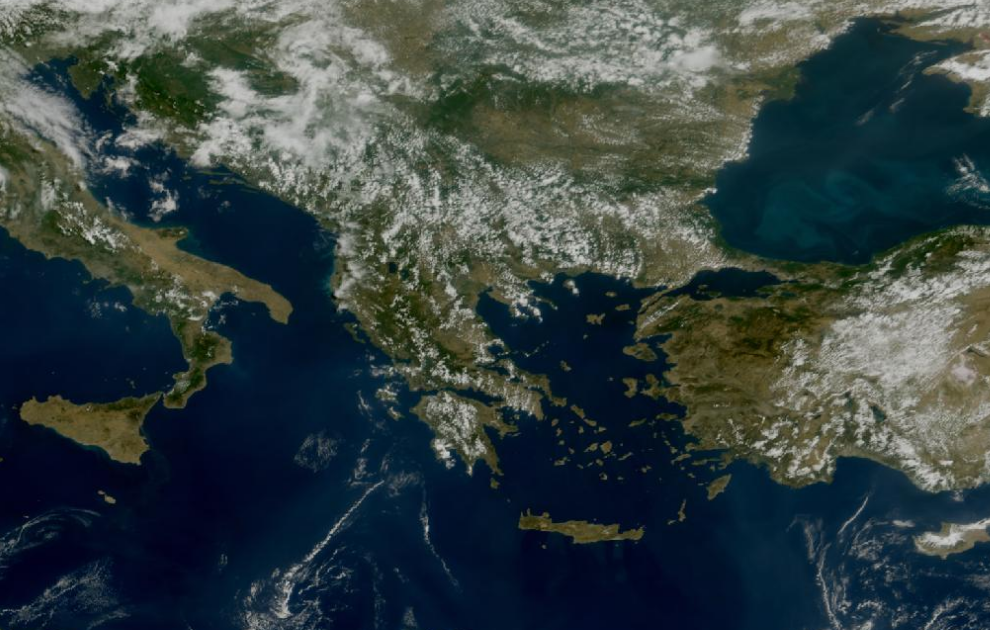 Τελευταία δορυφορική εικόνα νεφοκάλυψης