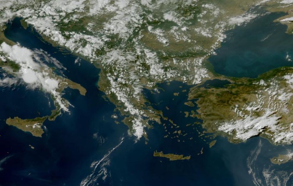 Τελευταία δορυφορική εικόνα νεφοκάλυψης