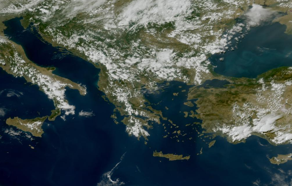 Τελευταία δορυφορική εικόνα νεφοκάλυψης