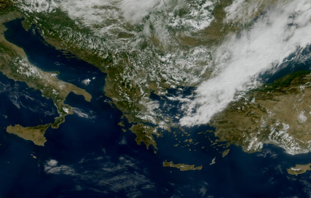 Τελευταία δορυφορική εικόνα νεφοκάλυψης