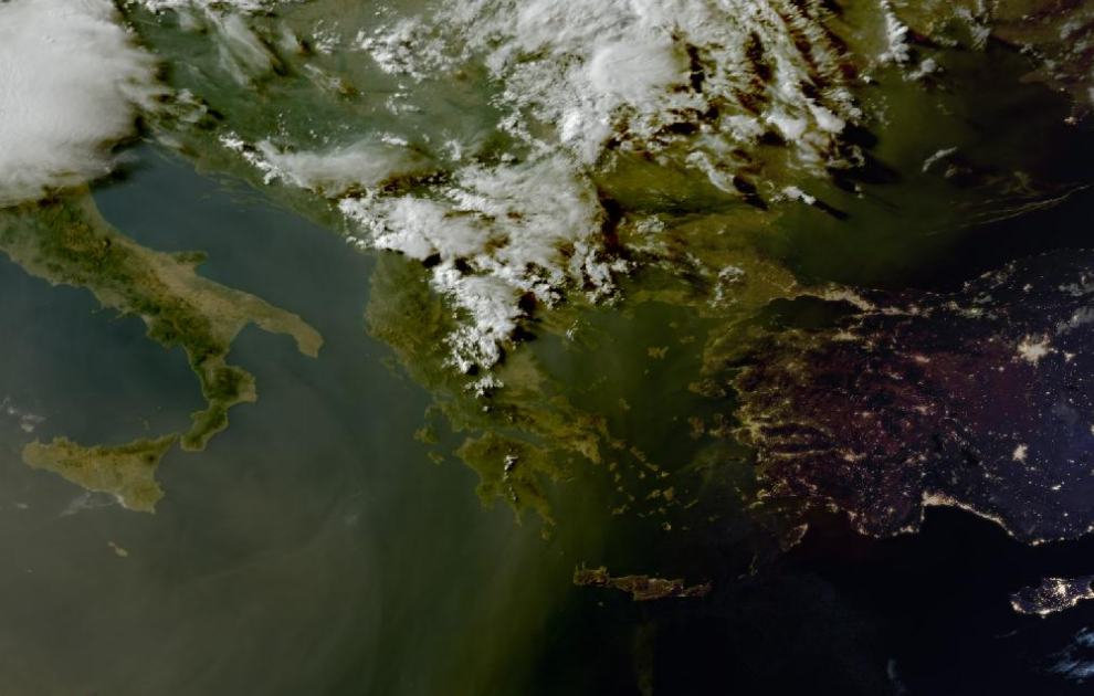 Τελευταία δορυφορική εικόνα νεφοκάλυψης