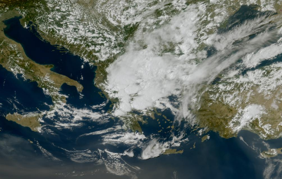 Τελευταία δορυφορική εικόνα νεφοκάλυψης