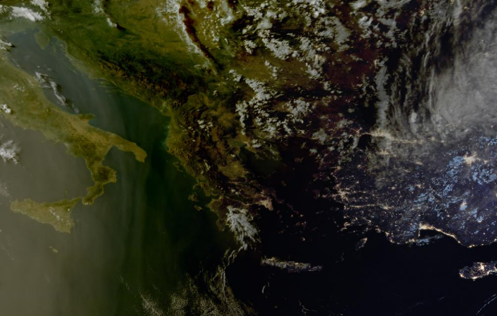 Τελευταία δορυφορική εικόνα νεφοκάλυψης