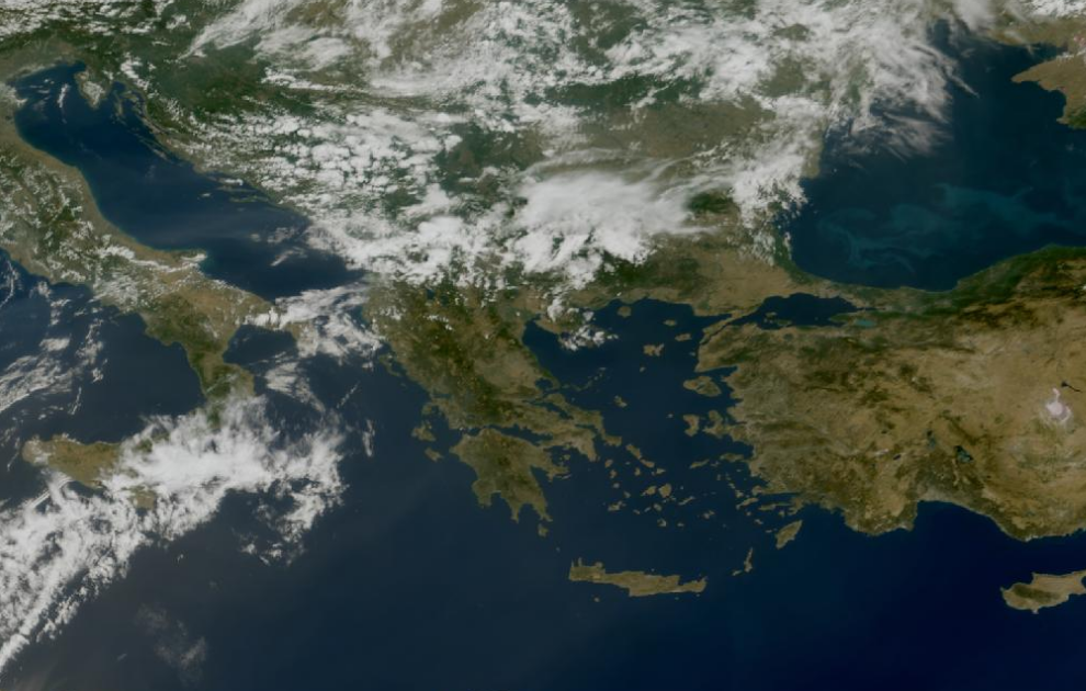 Τελευταία δορυφορική εικόνα νεφοκάλυψης