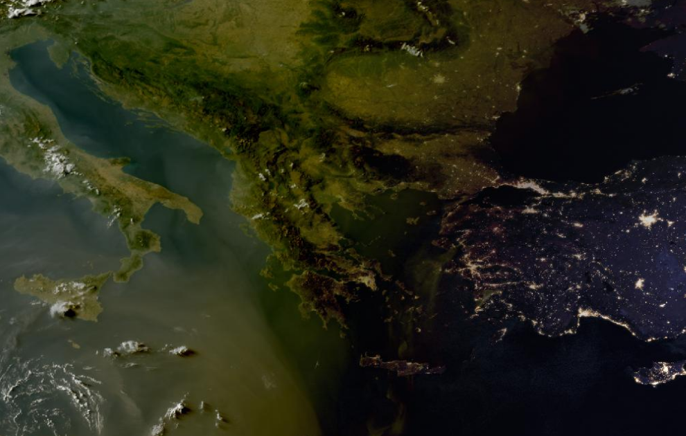 Τελευταία δορυφορική εικόνα νεφοκάλυψης