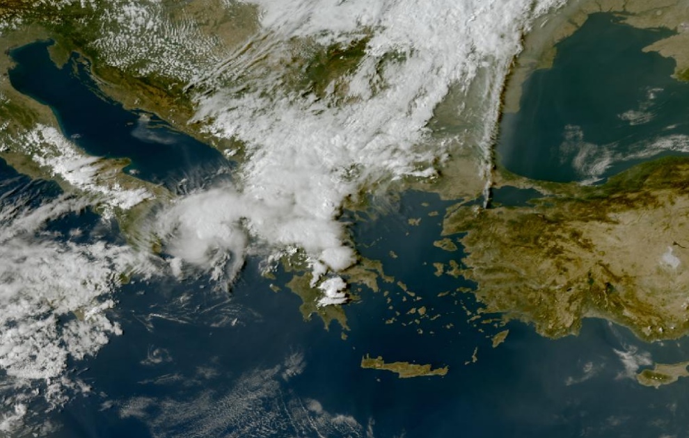 Τελευταία δορυφορική εικόνα νεφοκάλυψης