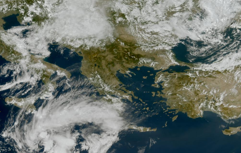 Τελευταία δορυφορική εικόνα νεφοκάλυψης
