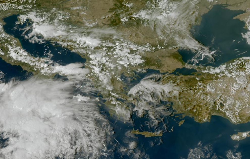 Τελευταία δορυφορική εικόνα νεφοκάλυψης