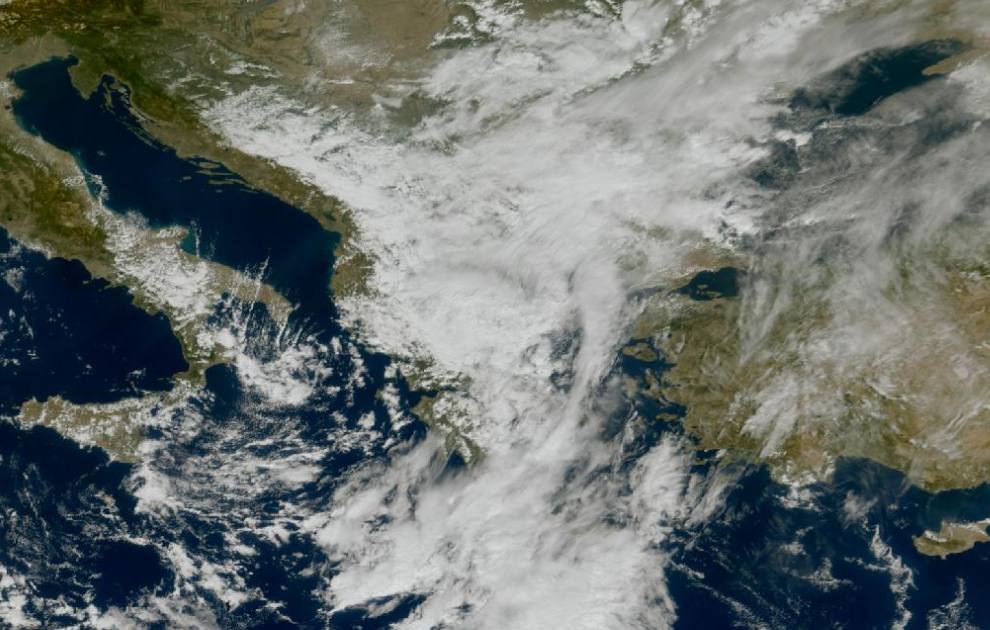 Τελευταία δορυφορική εικόνα νεφοκάλυψης