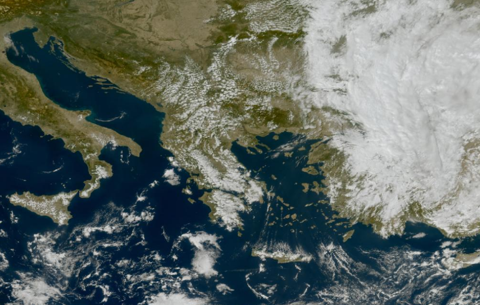 Τελευταία δορυφορική εικόνα νεφοκάλυψης