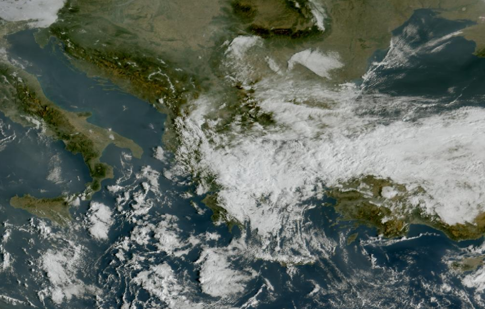 Τελευταία δορυφορική εικόνα νεφοκάλυψης