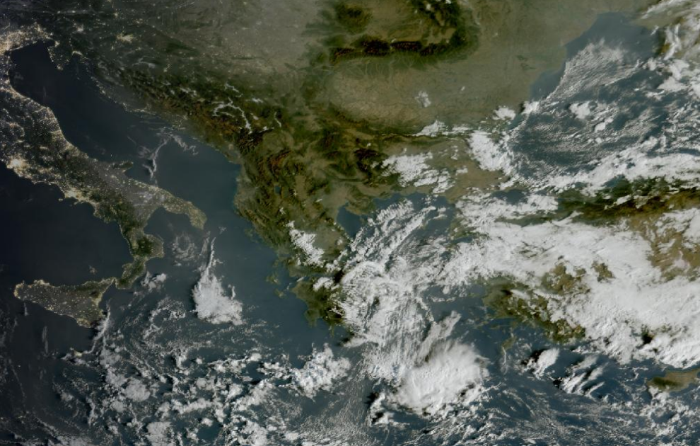 Τελευταία δορυφορική εικόνα νεφοκάλυψης