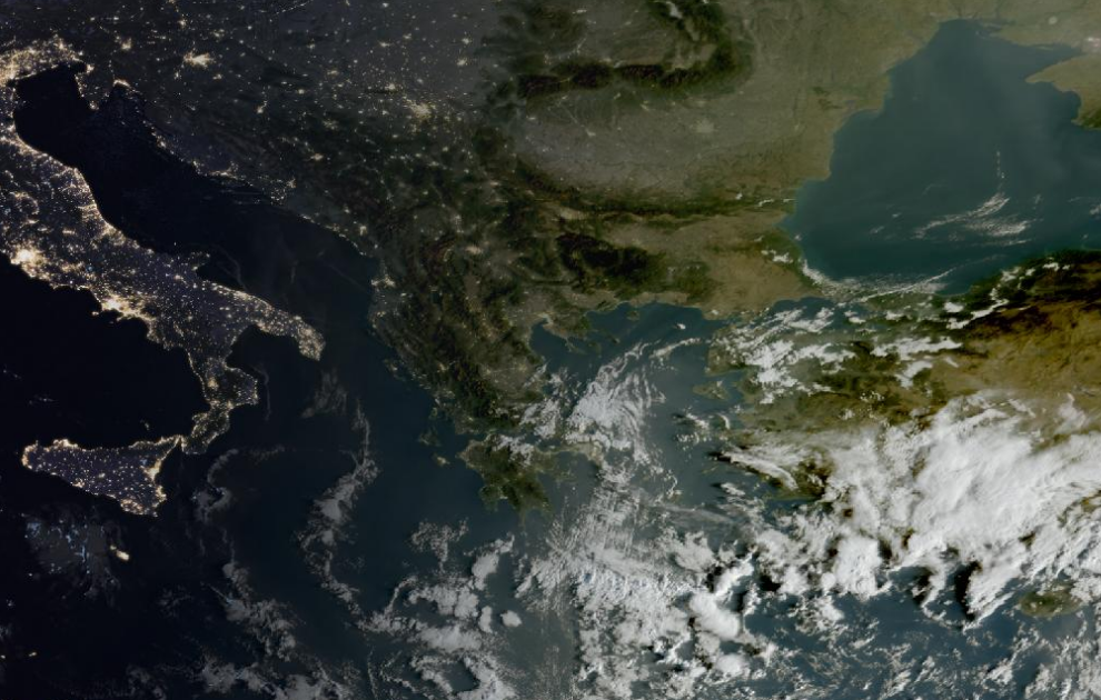 Τελευταία δορυφορική εικόνα νεφοκάλυψης