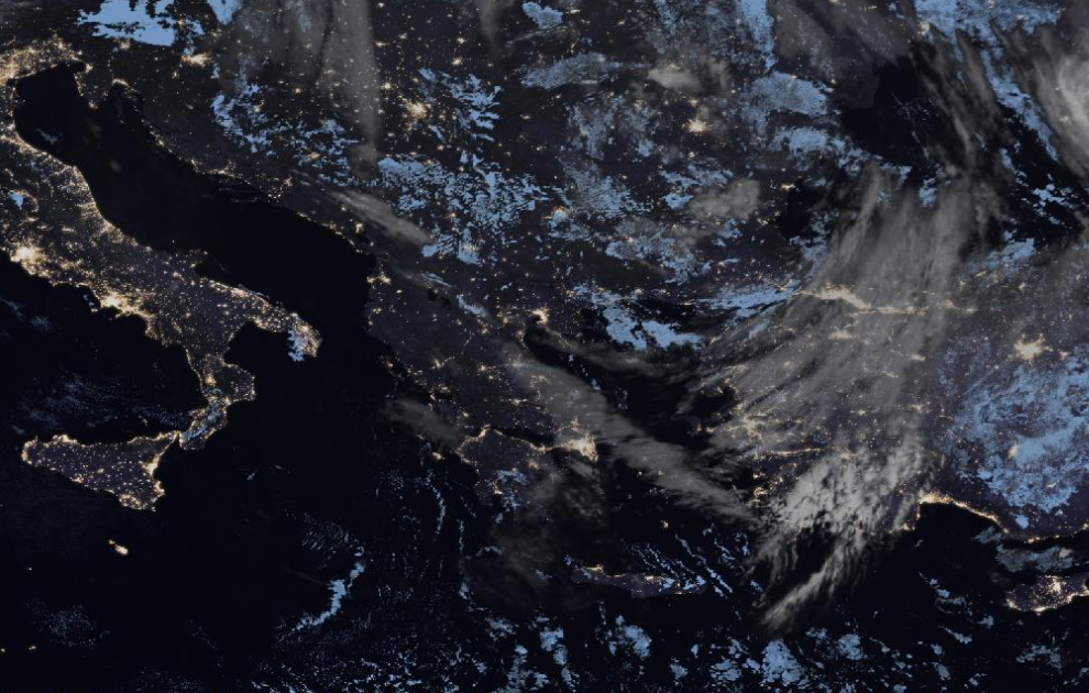Τελευταία δορυφορική εικόνα νεφοκάλυψης