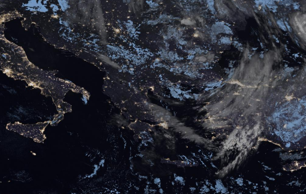 Τελευταία δορυφορική εικόνα νεφοκάλυψης