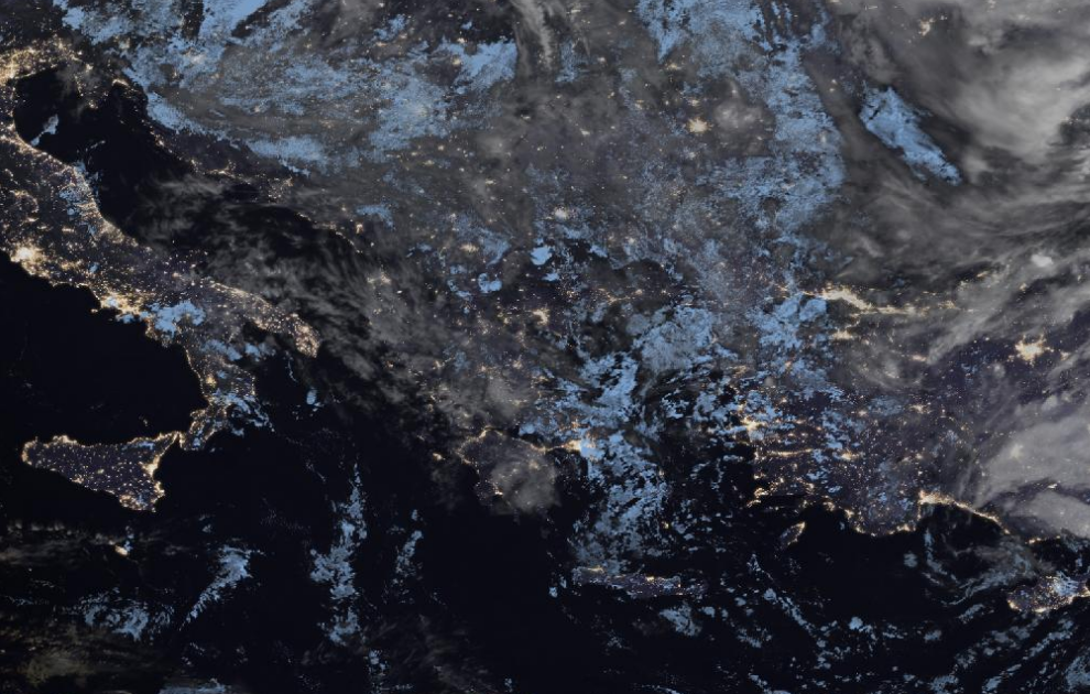 Τελευταία δορυφορική εικόνα νεφοκάλυψης